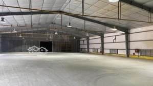 cho thuê kho xưởng 1750m2 kcn ở phường phù chẩn, từ sơn, bắc ninh