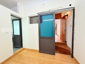 bán nhà 35m2 x 4 tầng tứ hiệp, giá 4.8 tỷ, 100m ra ngọc hồi