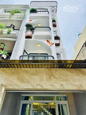 bán gấp chủ ngộp giá cực mềm 3,55tỷ vnd tại phú nhuận. dt 61.32m2 (4.2x14.6), shr, hđt 17triệu/1th.