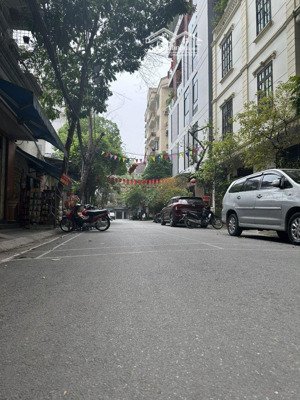 bán nhà minh khai, phân lô vỉa hè, mặt tiền 5.5m, 21.7 tỷ