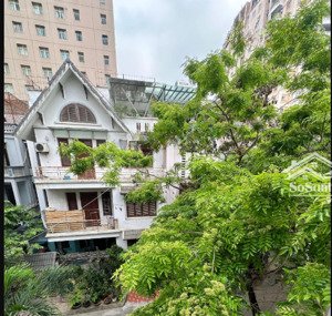 bán biệt thự hồ tùng mậu 105m2, 4 tầng, vị trí đẹp, phù hợp ở, văn phòng.