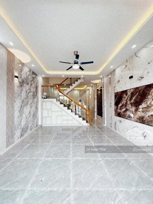 hiếm, bán nhà mt nguyễn thiện thuật, quận 3, ngang 6m, 122m2, giá 60 tỷ, hợp đồng thuê cao