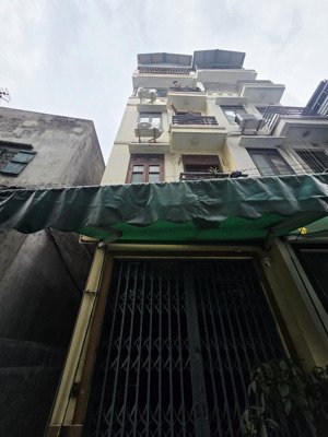 bán nhà phố hoàng mai, 5 tầng, lô góc, 3 mặt thoáng, ô tô đỗ công.