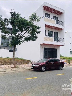 nhà 3 tầng hà quang 1 giá 6.6tỷ thấp nhất thị trường hơn 500 triệu, cách thích quảng đức 50m