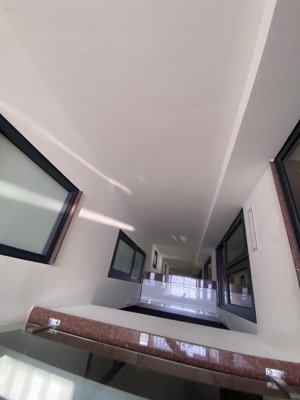 cho thuê nhà nguyễn văn huyên 70m2 x 6t, thang máy 43tr/th