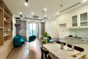 bán căn góc 3 phòng ngủ - full đồ như ảnh - 90m2 - tầng trung, view sông - giá: 7,4 tỷ (full đồ)