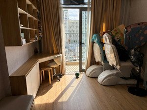 chí chủ bán căn hộ luxcity quận 7..85m .3pn2wc