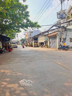 nhà xưởng mặt tiền bùi tư toàn, 1800m2, ngang 20m, nở hậu 35m, 120 tỷ