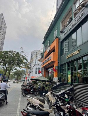 cho thuê mặt bằng kinh doanh lô góc trung tâm quận ba đình vị trí đẹp