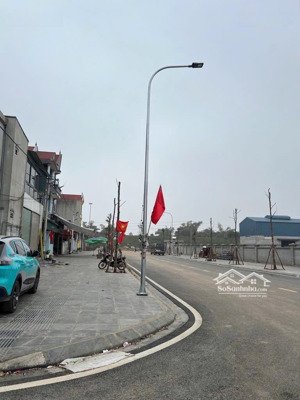 bán lô góc 64m tàm xá, đông anh 2 mặt thoáng, sẵn nhà cho thuê, view trường học chỉ hơn 9 tỷ.