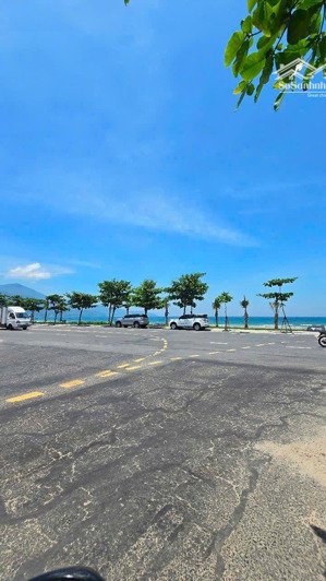 bán đất đường chính hữu. quận sơn trà. vị trí siêu siêu vip. ko có lô thứ 2 với vị trí này