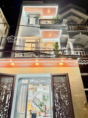 nhà hẻm thông xe tải huỳnh thị hai quận 12 - 60m2 - 3 tầng - xây dựng kiên cố - giá chỉ 5,x tỷ