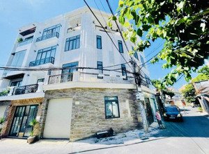 bán nhà mặt tiền lương văn can gần biển bãi sau thành phố vũng tàu gia chủ xây ba lầu tâm huyết
