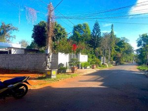 chính chủ bán gấp lô đất biệt thự vườn hòa long - 10x57 - 572m2 - 4,5 tỷ tl
