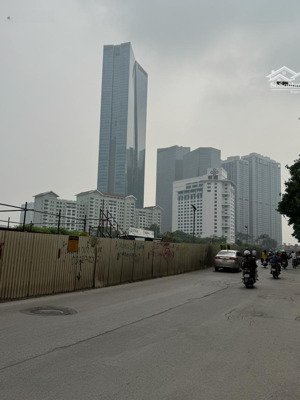 hiếm ! bán nhà kim mã - vip ba đình -mặt ngõ oto tránh -kinh doanh siêu đỉnh - ngõ thông -lô góc