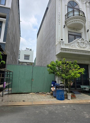 đầu tư được, giá rẻ nhất thị trường hbp, thủ đức - đất 5 x 20m - xây 3 - 4 tầng (57tr/m2 quá rẻ)