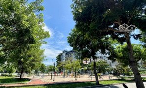 chính chủ bán nhanh lô góc 2 mặt tiền khuê mỹ đông 14