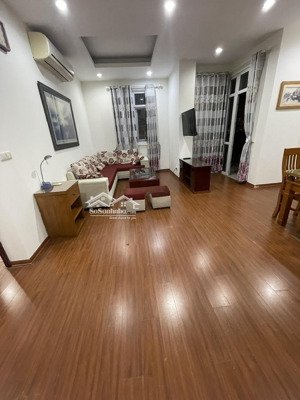 cho thuê căn hộ 17t - vinaconex3,cương kiên 2 phòng ngủ căn góc thiếu đồ điện tử chỉ 12 triệu