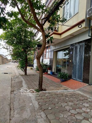 bán nhà mặt phố tại đường an dương vương dt: 60m2, giá: 11 tỷ. tây hồ