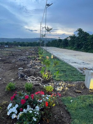 + chính chủ cần bán đất tại đinh văn( tân văn cũ) lâm hà gần đà lạt , giá chỉ 430tr