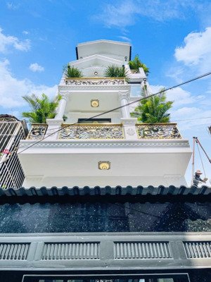 bán nhà riêng đẹp tại hoàng hoa thám, 2,35 tỷ, 50m2, 4pn, 4wc, bình thạnh, hcm