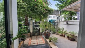 chính chủ cần bán gấp nhà phố góc 140m2 kđt lakeview full nt giá tốt nhất thị trường o9,33.83,o5.79