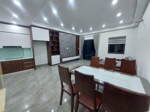 chính chủ gửi bán, nhà đẹp 5 tầng, 35 m, giá 5,8 tỷ, đa sỹ, kiến hưng, hà đông.