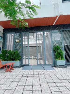 cho thuê nhà mặt tiền kdc hưng phú gần siêu thị go cần thơ giá 12 triệu tháng