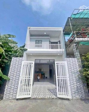 nhà 1 trệt 1 lầu phong cách tối giản vừa đẹp vừa tiết kiệm