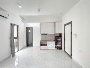 khai trương ccmn có ban công thoáng, full đồ, 35m2, tại phố yên hòa, cầu giấy