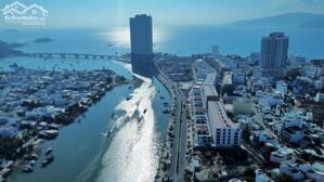 Nhà mặt tiền khu đô thị Cồn Tân Lập giá 13 tỷ/căn ở trung tâm Nha Trang cách tháp bà 1km