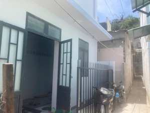 chính chủ gửi bán nhà mới xây hẻm thủy xưởng, phương sài, trung tâm tp nha trang