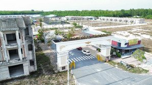 đất nền 80m² giá chỉ 20 triệu/m² tại kđt phúc hưng golden mặt tiền quốc lộ 13, bình phước