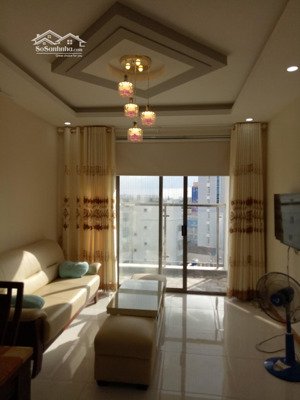 gia đình bán căn góc cc hà đô nguyễn văn công q. gv. dt 70m2 2pn 2wc. sh giá 3,85 tỷ. lh 