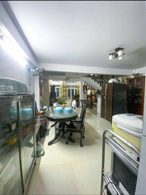 bán biệt thự đặng thùy trâm, p13, tân bình, dt 6x20m, 4 lầu, giá 18,x tỷ.