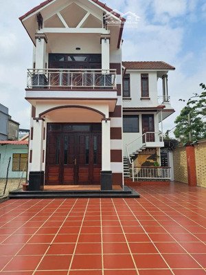 cho thuê nhà 2 tầng lô góc 2 mặt tiền đường văn tiến dũng, hoà xuân, cẩm lệ