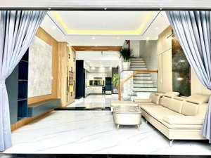 bán nhà đẹp 3 tầng mặt tiền thanh lương 18, hoà xuân đà nẵng - giá chỉ 6,7 tỷ