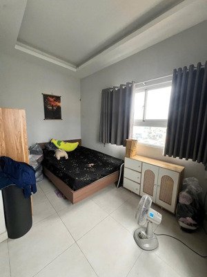 cho thiê chdv ngay eco green gần q4,q1 fv hospital, ufm uni,