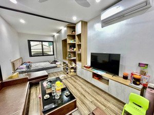 bán nhà trần cung phân lô ô tô tránh vỉa hè 7 tầng thang máy 52m2 18.8 tỷ bắc từ liêm hà nội