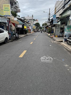 bán nhà mặt tiền hiệp thành 5. dt : 6x24. 139m2. 2 tầng. 8,2 tỷ.