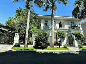 cho thuê villa mỹ quang, phú mỹ hưng, q. 7, giá 118 triệu lh: 