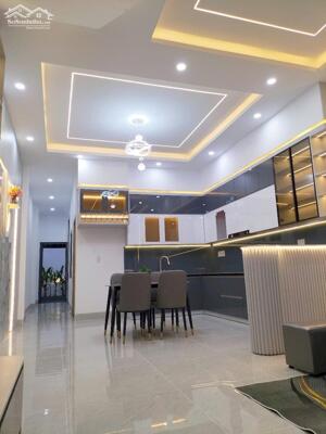 Nhà phú hoà nguyễn thoi minh khai bình dương