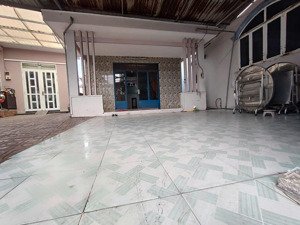 bán nhà mặt phố đường 17, linh trung, thủ đức, 16 tỷ, 210 m2, 3pn, 2wc