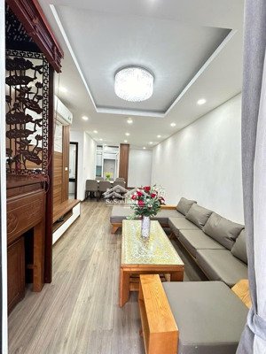 cần cho thuê căn hộ ct2 - a10 nam trung yên, 100m2, 3 ngủ, đủ đồ. lh 