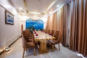 cho thuê cửa hàng tổng 500m2 tại phố trung hoà .vị trí sầm uất phù hợp kinh doanh nhà hàng siêu thị