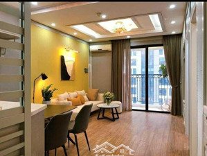 chính chủ cho thuê căn hộ 2 ngủ full nội thất đẹp giá 13tr/ tháng xem nhà lh 