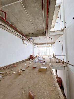 tòa nhà 111,4 m2 (5,17 x 24) - hầm + ô thang máy - mặt tiền đường số ngay vĩnh hội. 19,5 tỷ