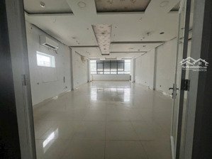 mặt tiền 122a lê quang định gần chợ bà chiểu bình thạnh giá 40 triệu