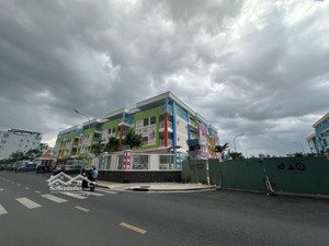 bán nhà hẻm 8m chấn hưng, p. 6 tân bình, dt: 6x16m, 2 tầng, giá 17 tỷ tl ~160tr/m2