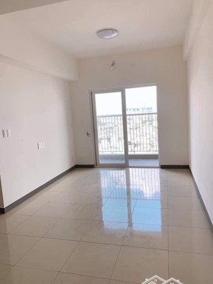 căn có ban công giá tốt nhất chỉ 1,850 tỷ thanh toán 1,700 tỷ nhận nhà